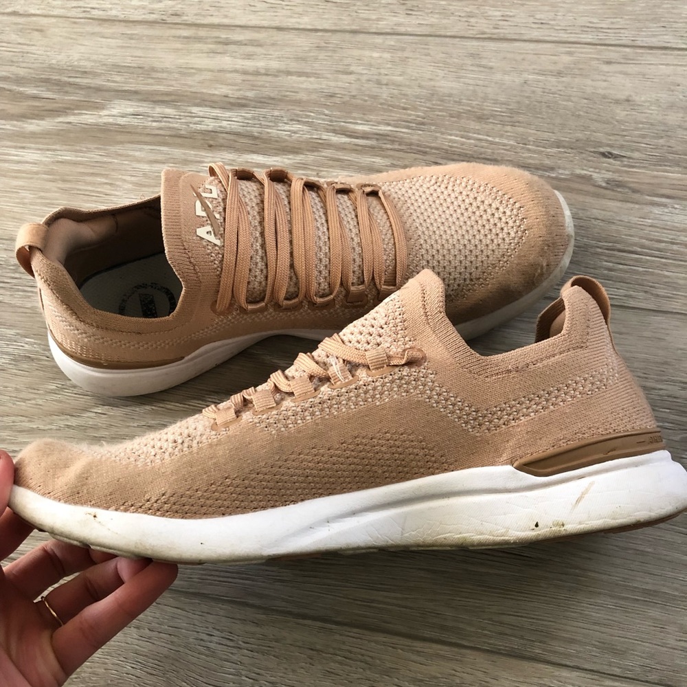 APL Shoes - Picture 10 of 15